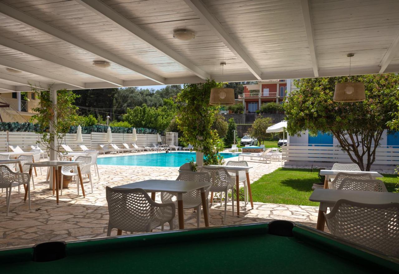 Olive Grove Resort 卡沃斯 外观 照片